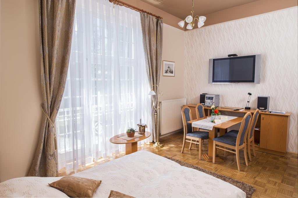 רוגאסקה סלאטינה Apartment Vila Golf מראה חיצוני תמונה